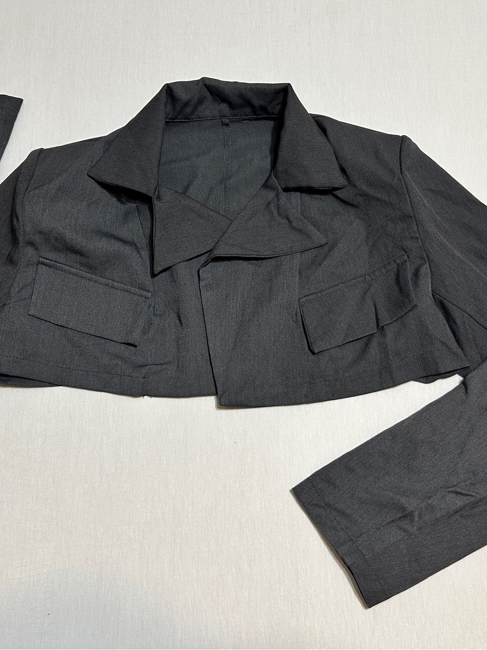 SHEIN - Cropped Black Women's Blazer